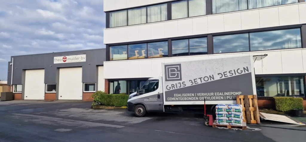 grijs-beton-design-egaliseren-rijnsburg (6)