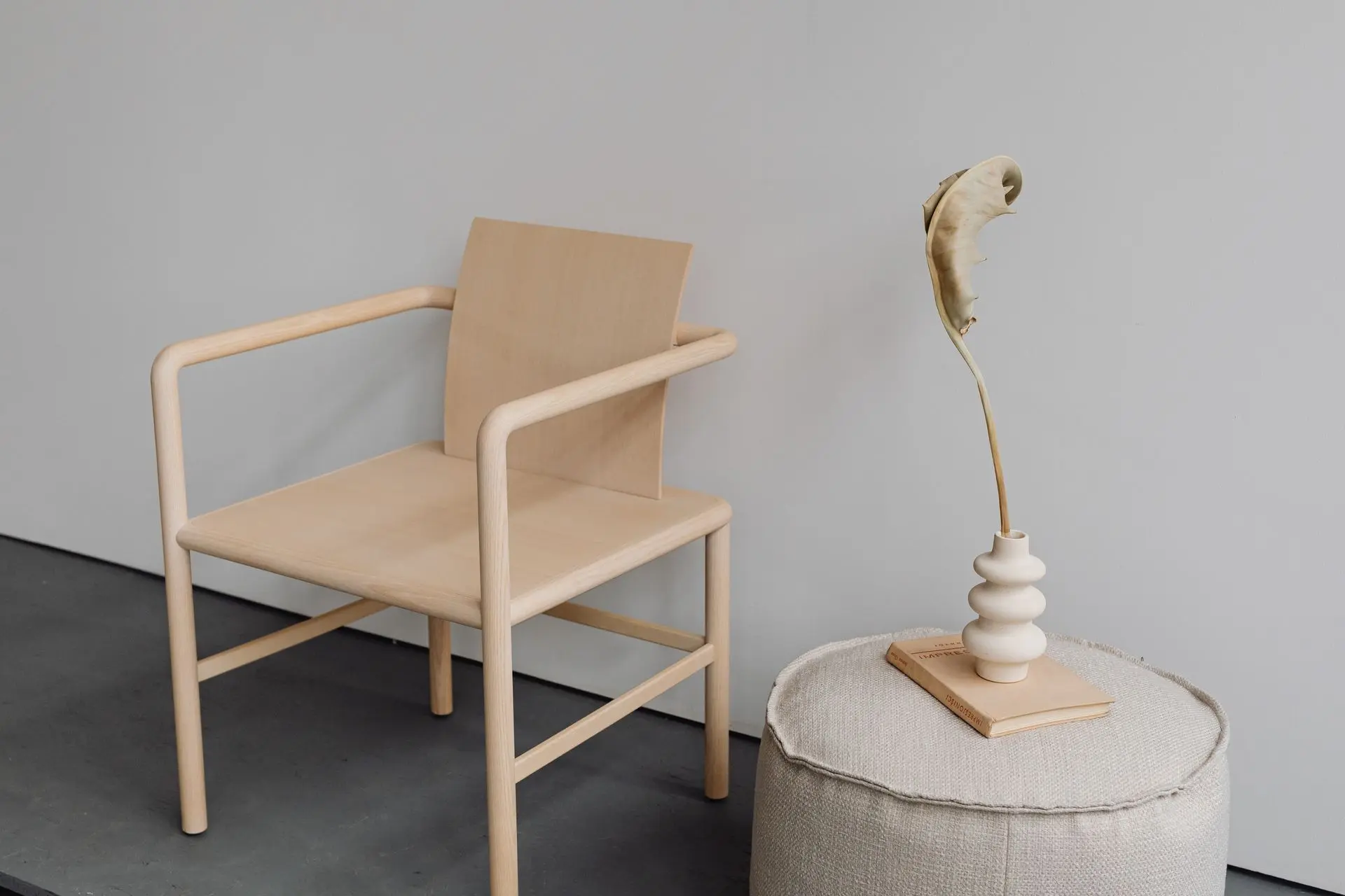 Warm hout en linnen interieur